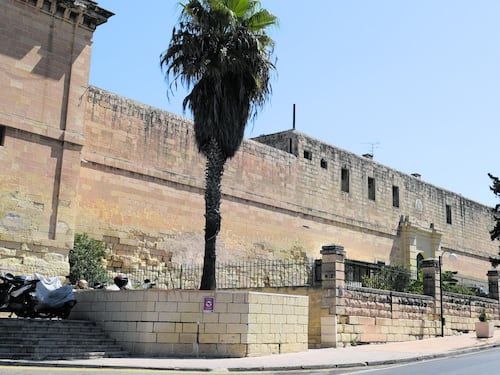 Il calvario del 15enne italiano: in carcere a Malta da 70 giorni