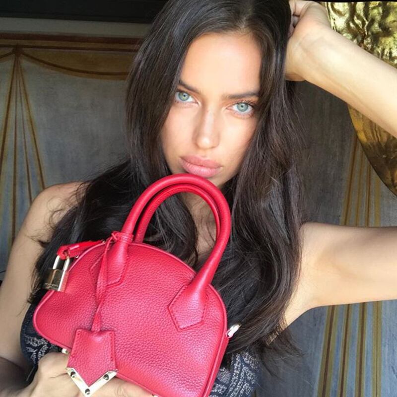Irina Shayk sexy su Instagram: gli scatti dell'ex fiamma di Cristiano Ronaldo 5