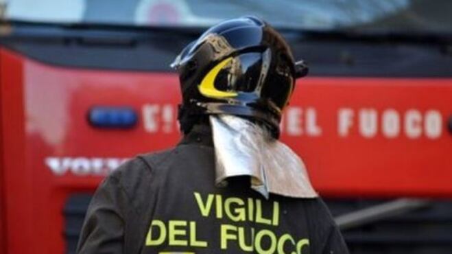 Tragico rogo in casa: anziana e figlio disabile muoiono abbracciati