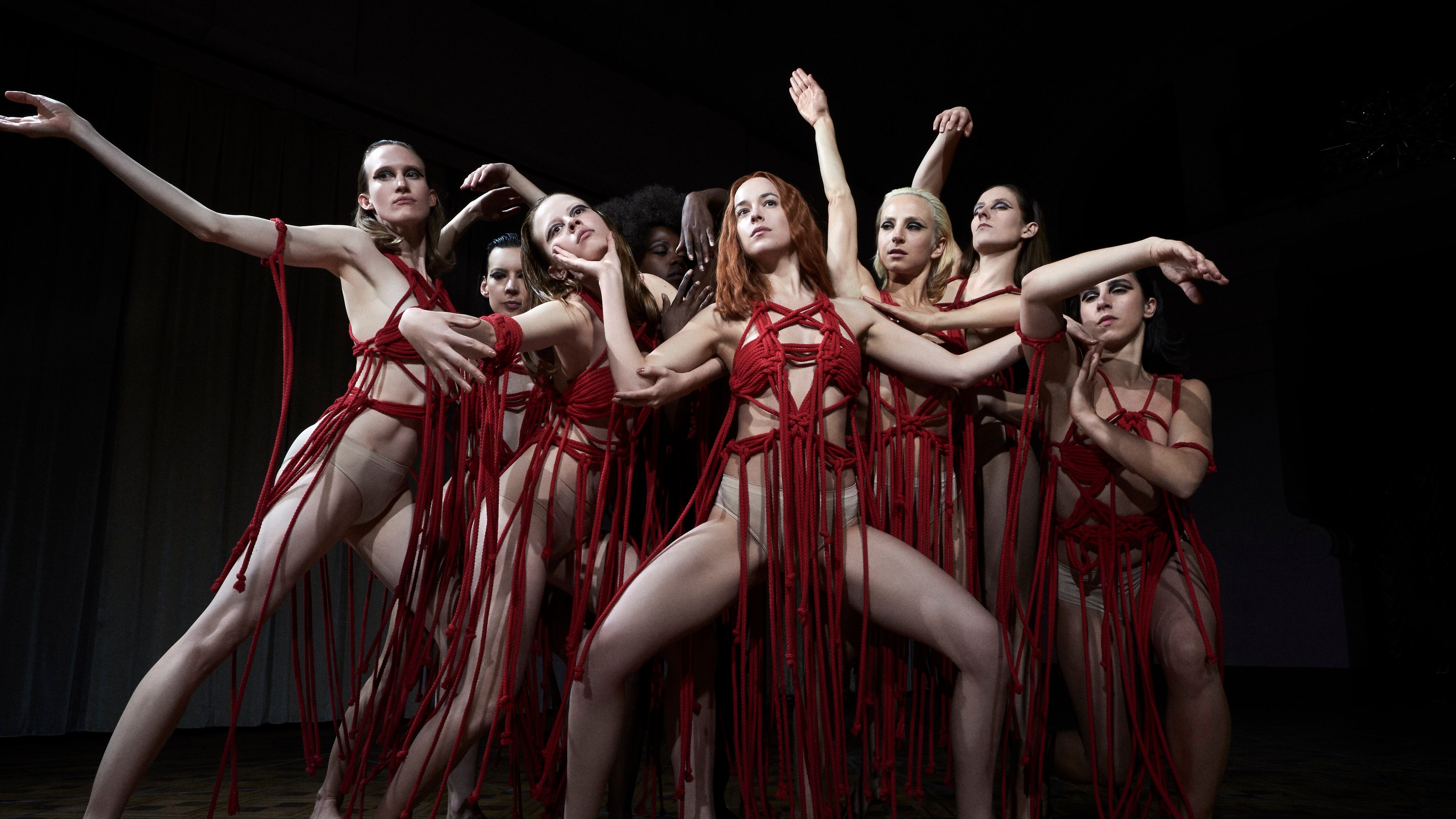 Al Lido brividi (di piacere) per il remake di "Suspiria"