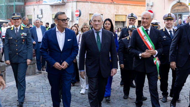 Tajani: “Il centro è uno solo: Forza Italia. Siamo la casa dei moderati”