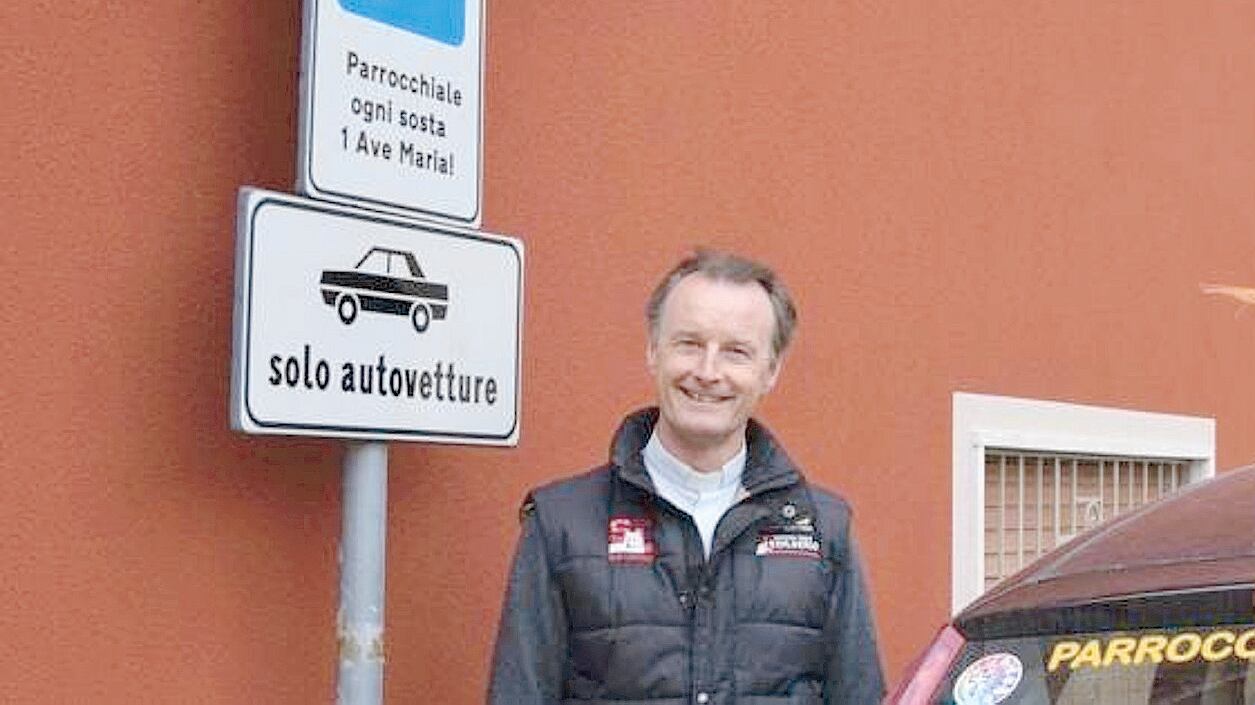 Garage in parrocchia. Ora la chiesa raccoglie l'obolo coi parcheggi