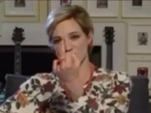 Ecco tutta l'ira di Asia Argento: "Devo parlare male degli altri..."