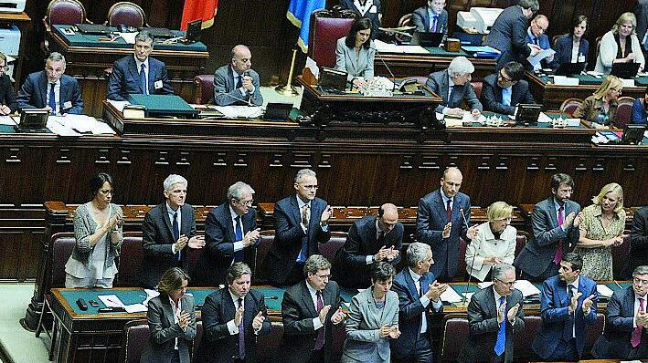 Le regole per le lobby: albo dei finanziatori e trasparenza totale