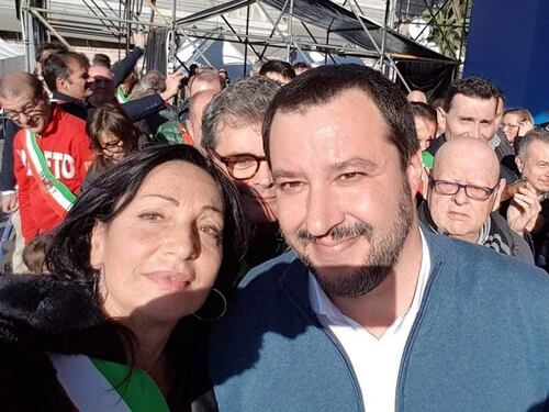 Disse "troppi prof di sinistra", minacce di morte a sindaco Lega