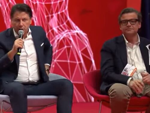 "Da che pulpito... guardatevi allo specchio". La Lega zittisce Conte e Calenda