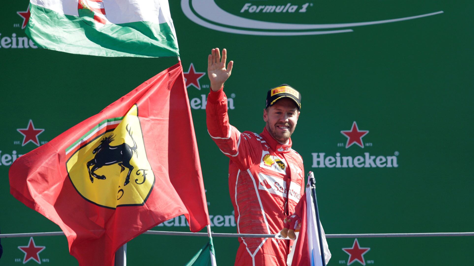 Vettel terzo e lontano. Marchionne esplode: "Mi girano... Togliamo il sorriso ai tedeschi"