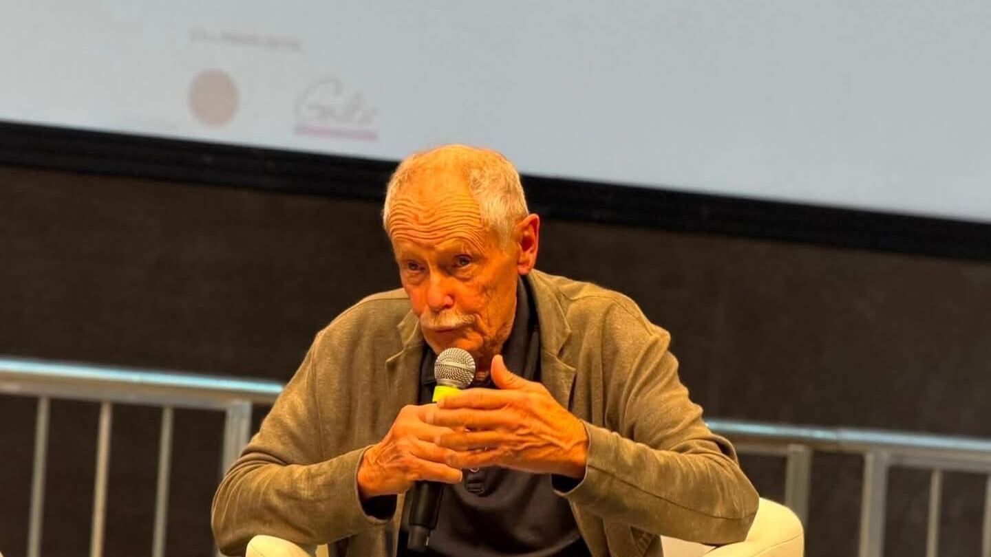 De Luca: “Spero nella sconfitta di Hamas. L’odio? Nuoce a chi lo prova”