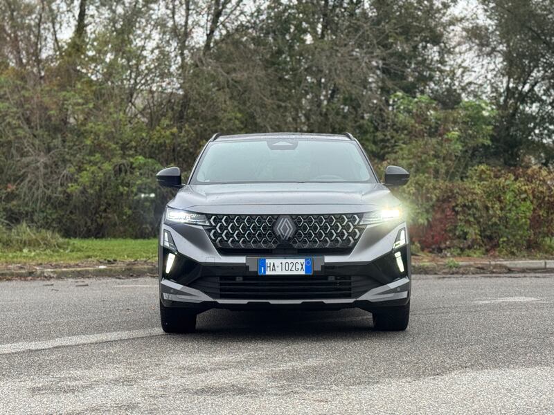 Renault Austral full hybrid: si aggiorna con il restyling 2026, la gallery del SUV francese 3