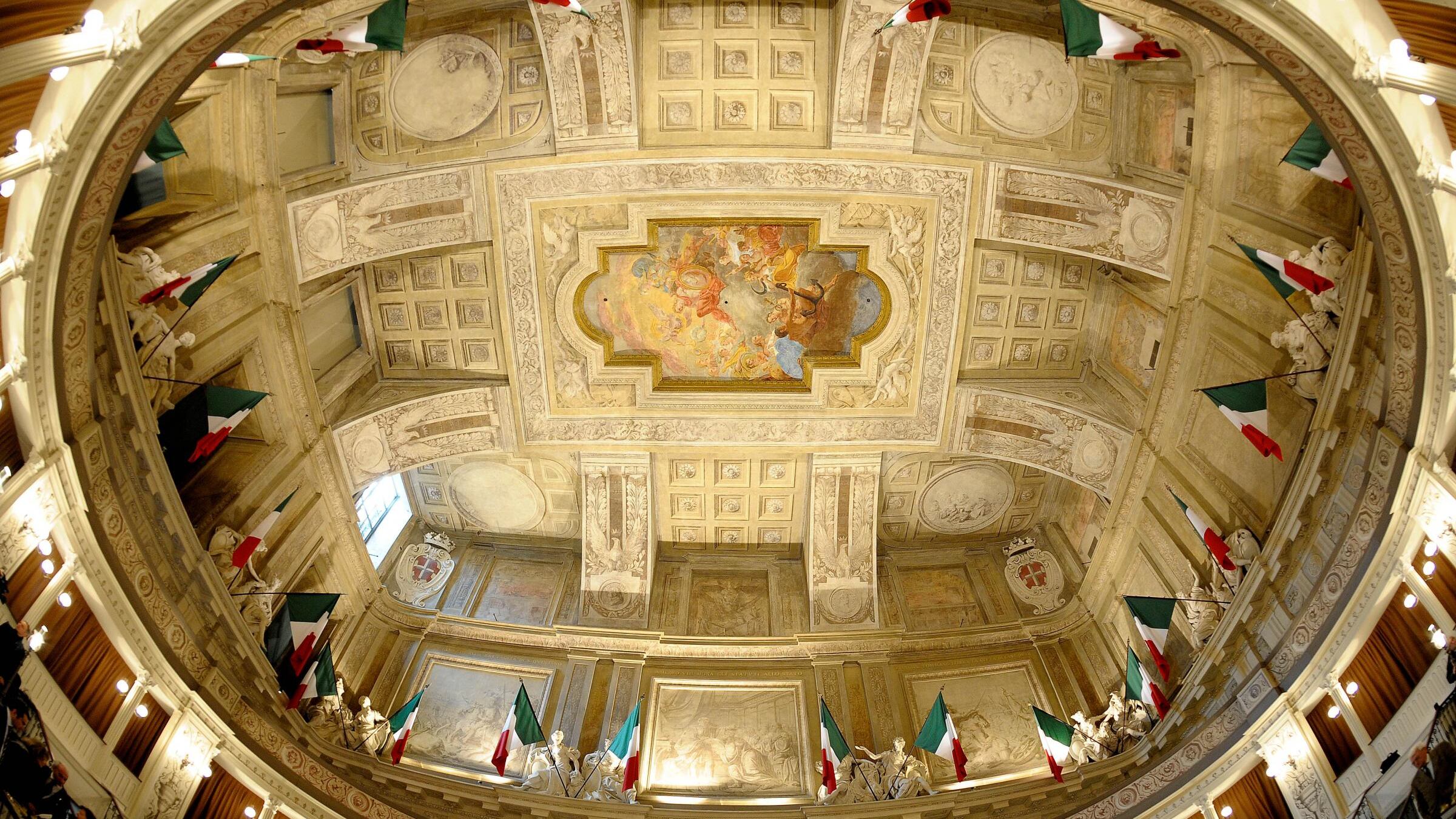 Due Camere sono troppe: ne basta una