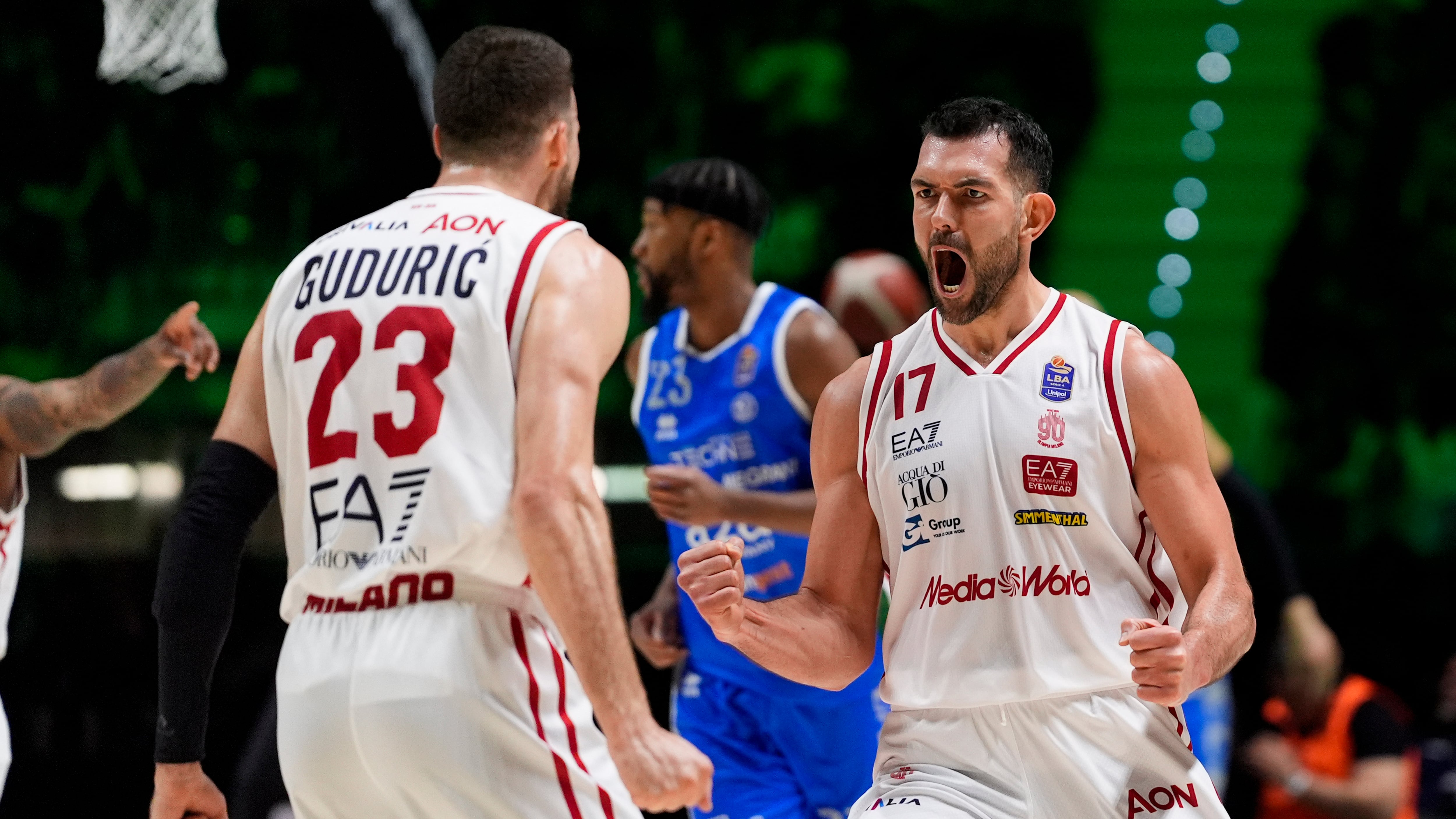 L'Olimpia batte Venezia e si riprende lo scudetto