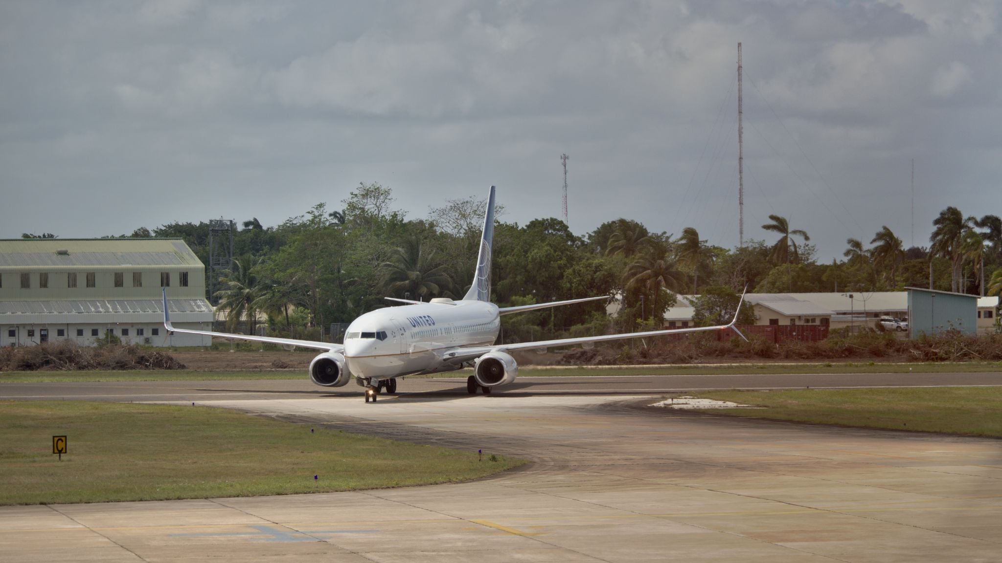 Boeing 737