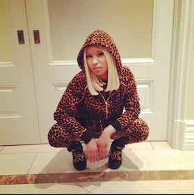 Nicki Minaj, topless stellare 5