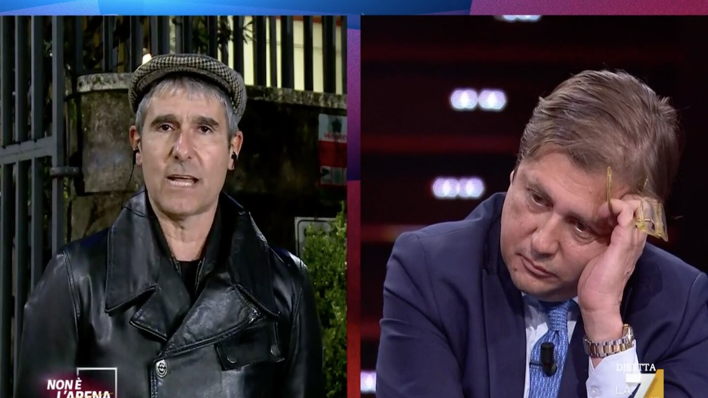 "Dai dati...", "Ha studiato male". Scontro di fuoco in tv