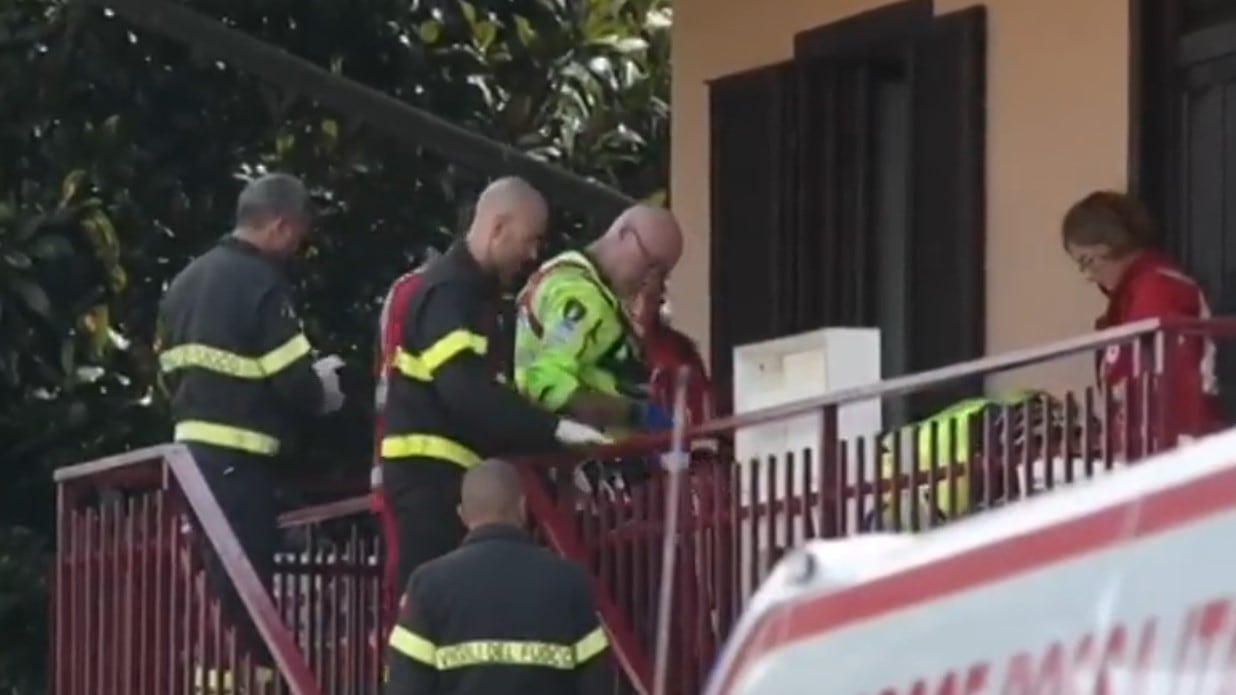 Varese, anziana sbranata dal proprio cane ora rischia la vita