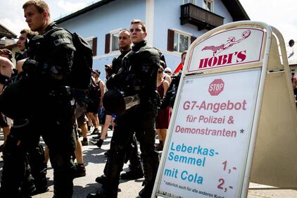 Germania, la contestazione anti G7 5