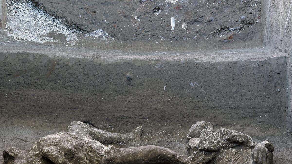 I corpi (interi) dei fuggiaschi: Pompei regala l'ultimo tesoro