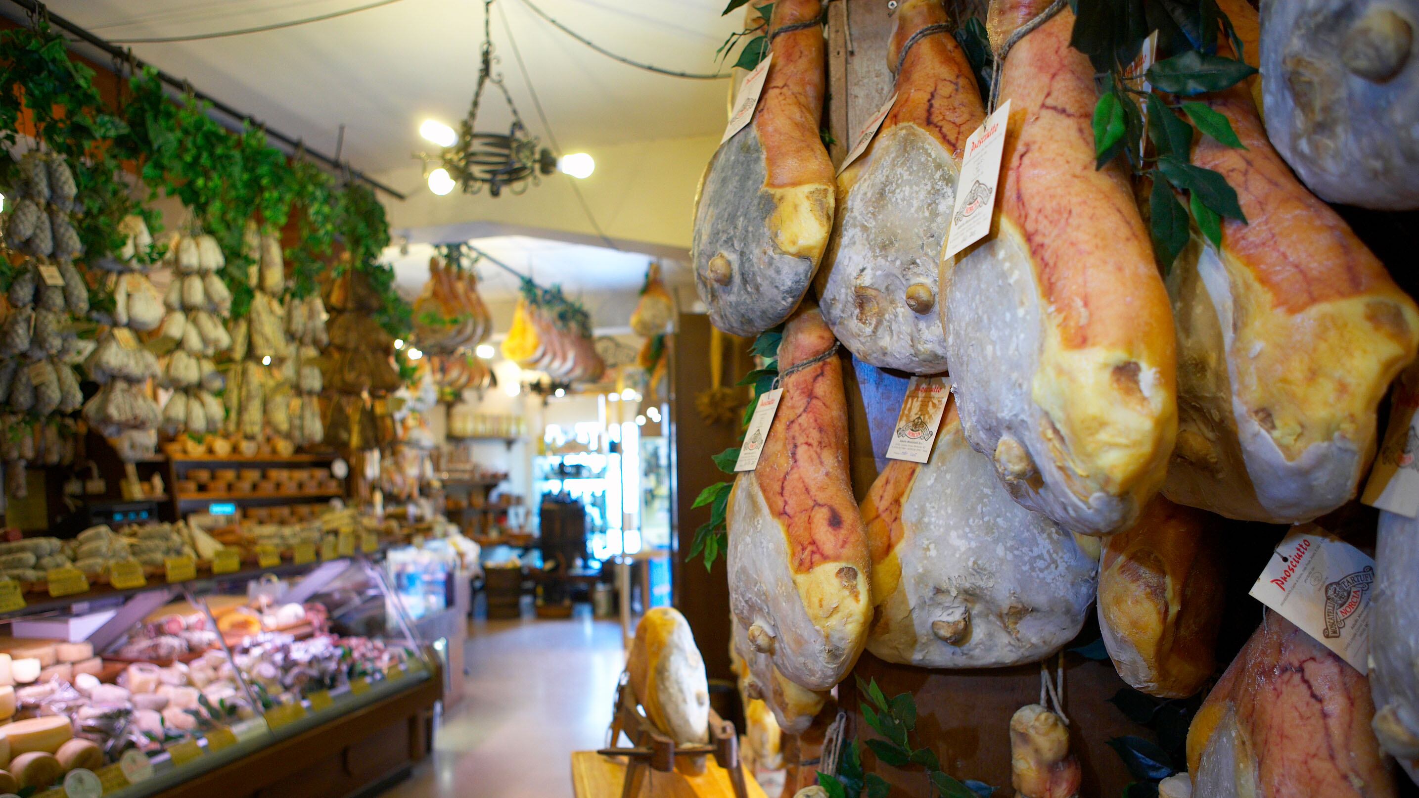 Dal prosciutto al tartufo, le imprese d'eccellenza lottano per non chiudere