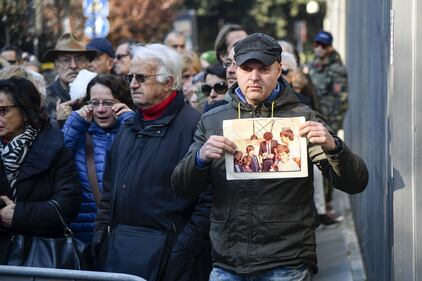La camera ardente in Rai per Frizzi 8