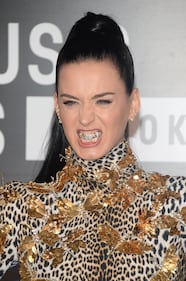 Katy Perry, i look più sexy 1