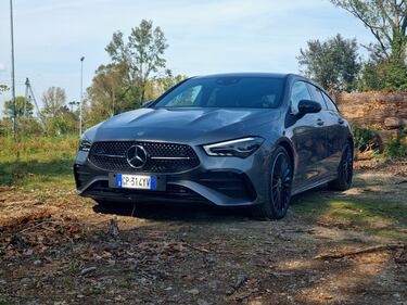 Mercedes CLA Shooting Brake, guarda la gallery della Station Wagon Coupè  2