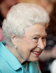 Meghan Markle, la Regina Elisabetta II e Kate Middleton: foto 4