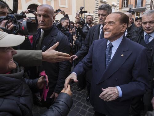 Berlusconi apre: "Manifestazione unitaria? Nulla in contrario"