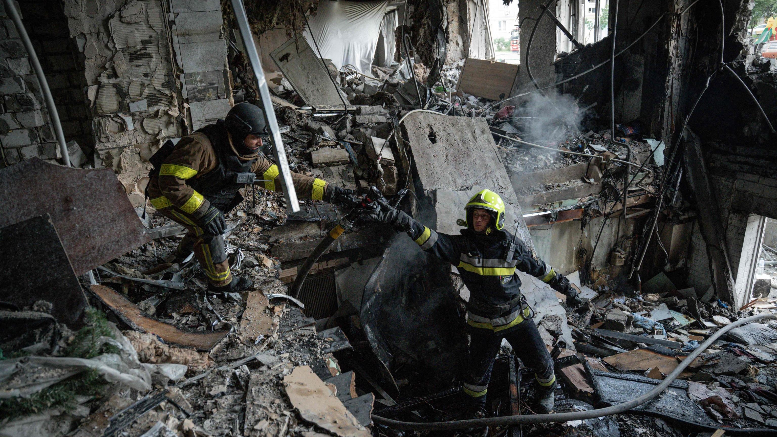 Ancora una notte di terrore in Ucraina: 270 droni e 10 missili su diverse città