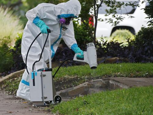 Ebola, un caso sospetto a Bruxelles. Falso allarme per un somalo a Roma