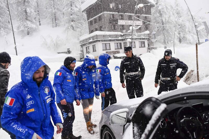 Maltempo, strade interrotte a Cervinia 16