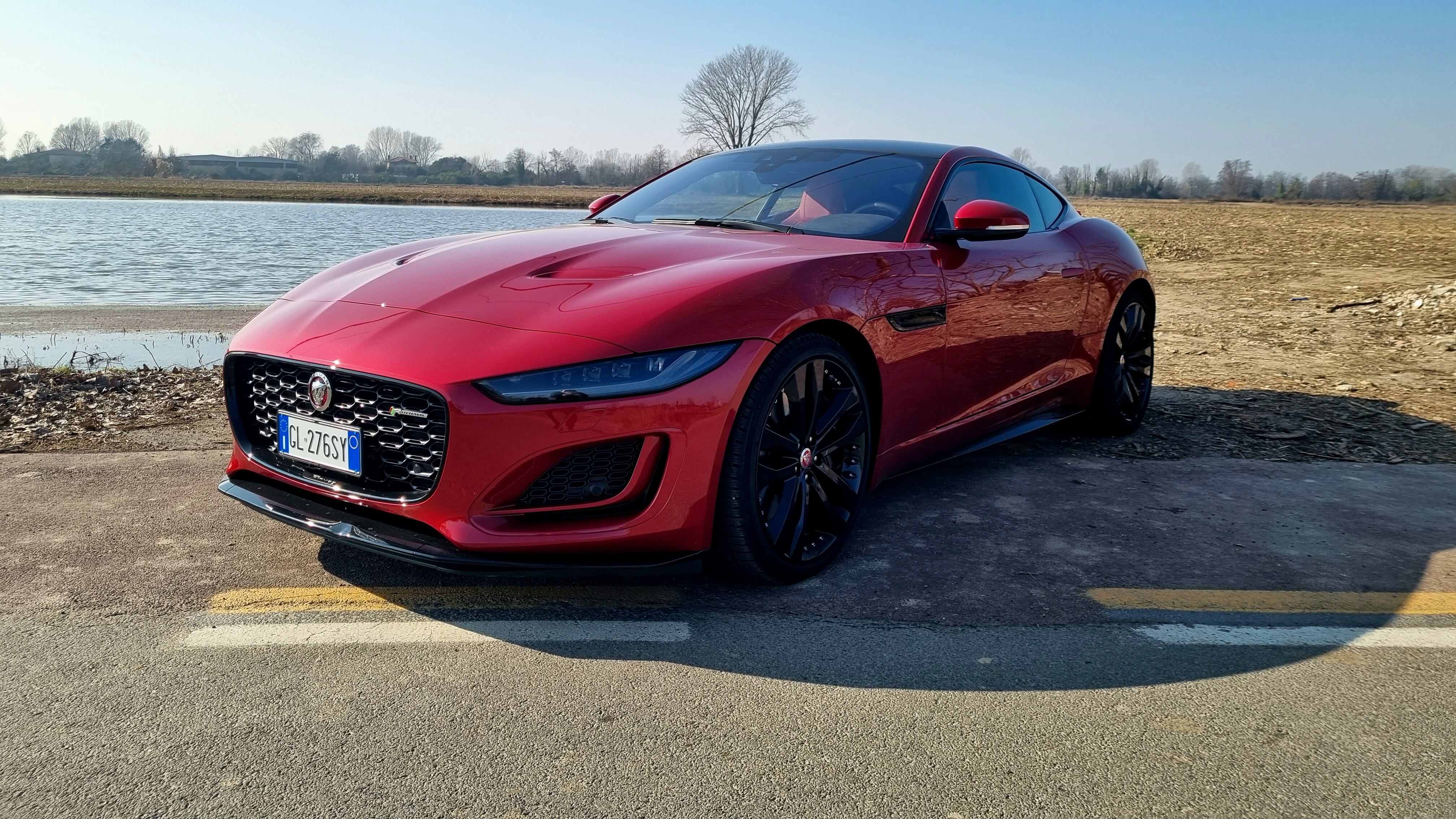 Jaguar F-Type 75 P450: coupè pura in via d’estinzione