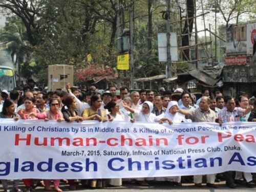 Esproprio dei terreni e minacce. La vita dei cristiani in Bangladesh