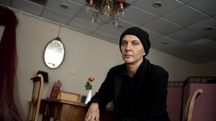 Rosalinda Celentano dà l'addio alla fidanzata: "Sono incapace di amare"