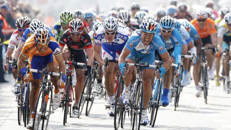 È la corsa più lunga (294 km): arrivo previsto alle 17