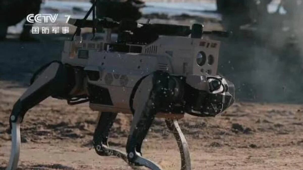 Cani robot e droni aerei: la strana esercitazione cinese per conquistare Taiwan