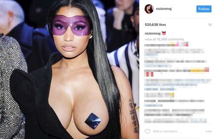 Nicki Minaj fuori di seno alla Paris Fashion Week 4