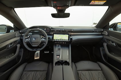 Nuova Peugeot 508 2023: guarda le foto  18