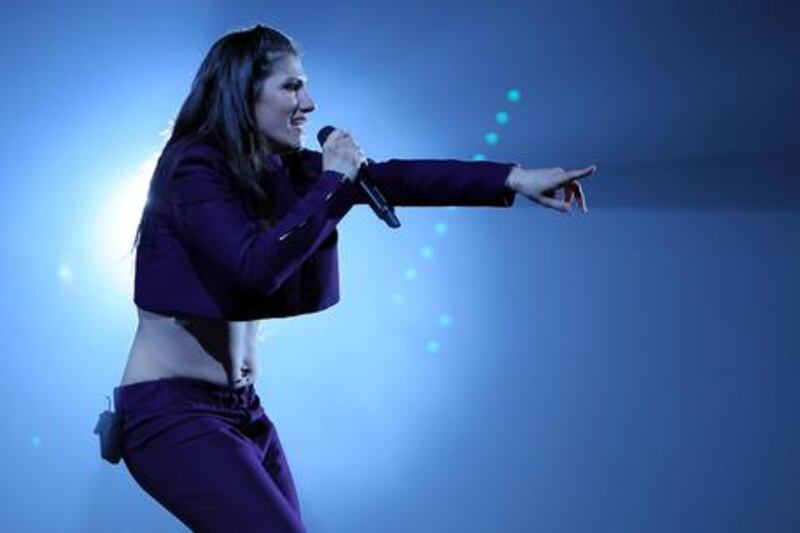 Elisa, coach Squadra Blu ad "Amici di Maria De Filippi" 3