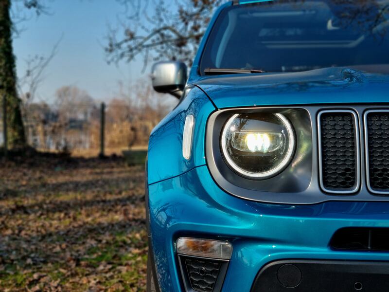 Jeep Renegade e-Hybrid, guarda le foto 2