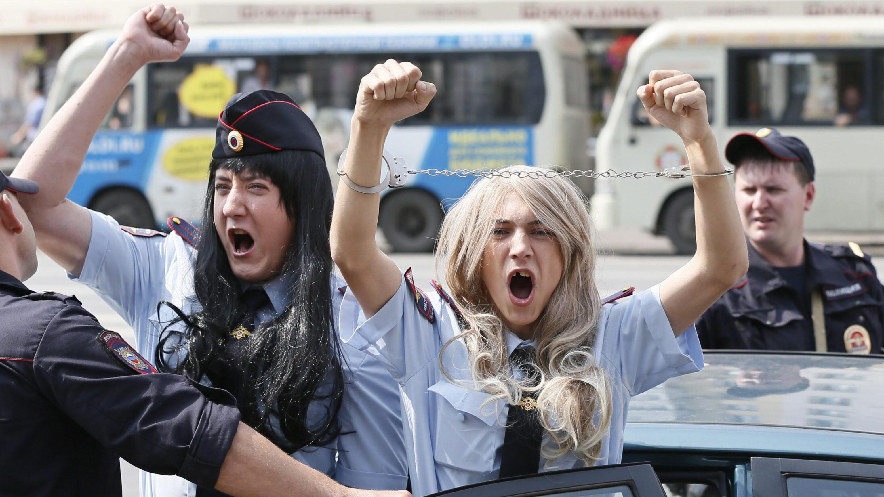 La prima multa anti gay. L'omofobia comunista in Russia non muore mai