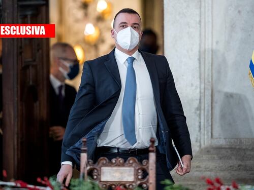 Tutte le colpe di Casalino: "Perché tutti lo odiano..."