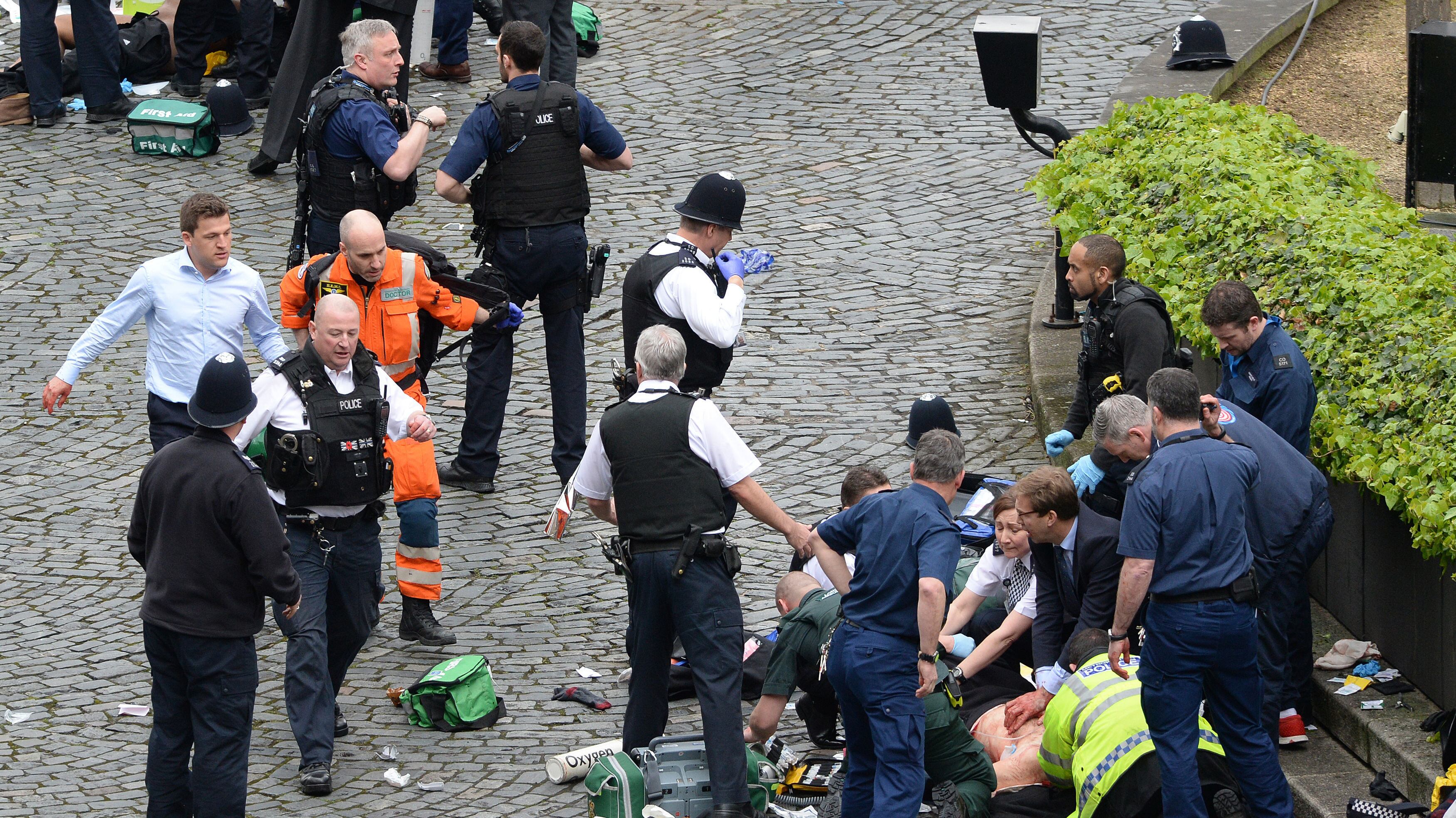Londra, parla il viceministro che ha tentato di salvare il poliziotto