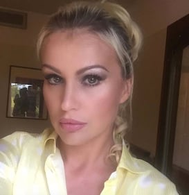 Mercedes Henger vista da mamma Eva su Instagram 5