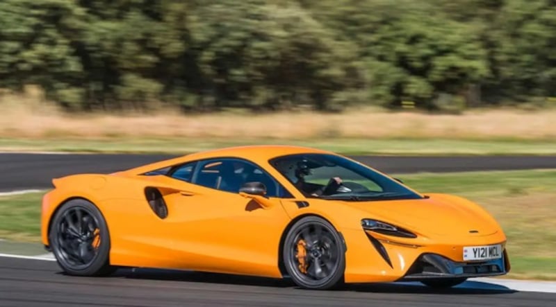 McLaren 5
