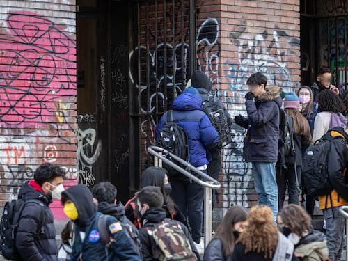 Quasi 70mila studenti a casa. Presidi: "Percorso a ostacoli"