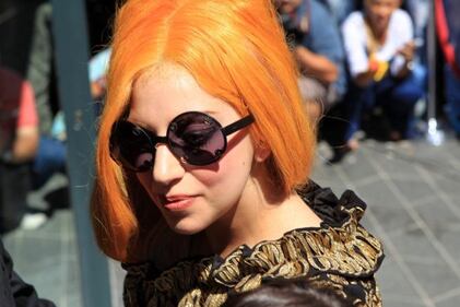 Lady Gaga a Bucarest, senza slip 4