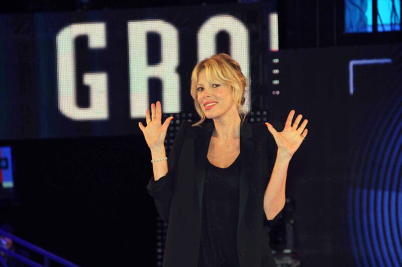 Alessia Marcuzzi sexy conduttrice dell'Isola dei Famosi 2017 8
