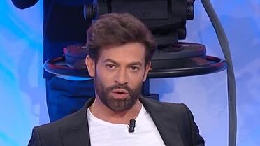 Gianni Sperti: "Io gay? Anche se lo fossi non sarebbe una notizia"