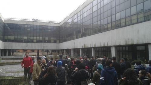Bologna, occupato palazzo in via Fioravanti 2