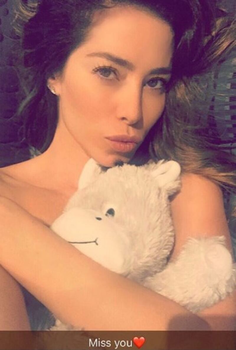 Aida Yespica, i selfie più sexy 4